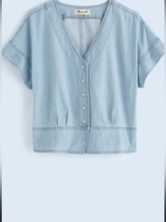 Madewell Tops - Madewell Light Blue Short-Sleeve Button Crop Top